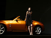 yʐ^zZRoadster
