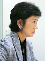 【写真】星野朝子氏