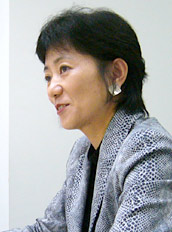 【写真】星野朝子氏
